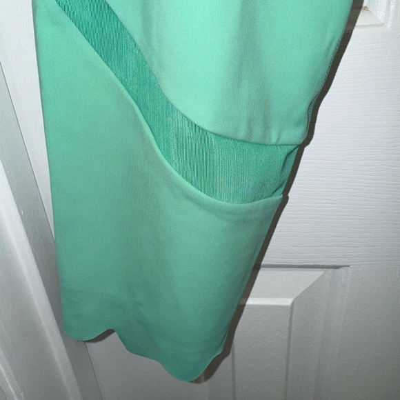 FILA Dreama Athletic Workout Cropped Tight Leggings  Mesh Cutouts/Jade Cream NEW - Picture 5 of 15